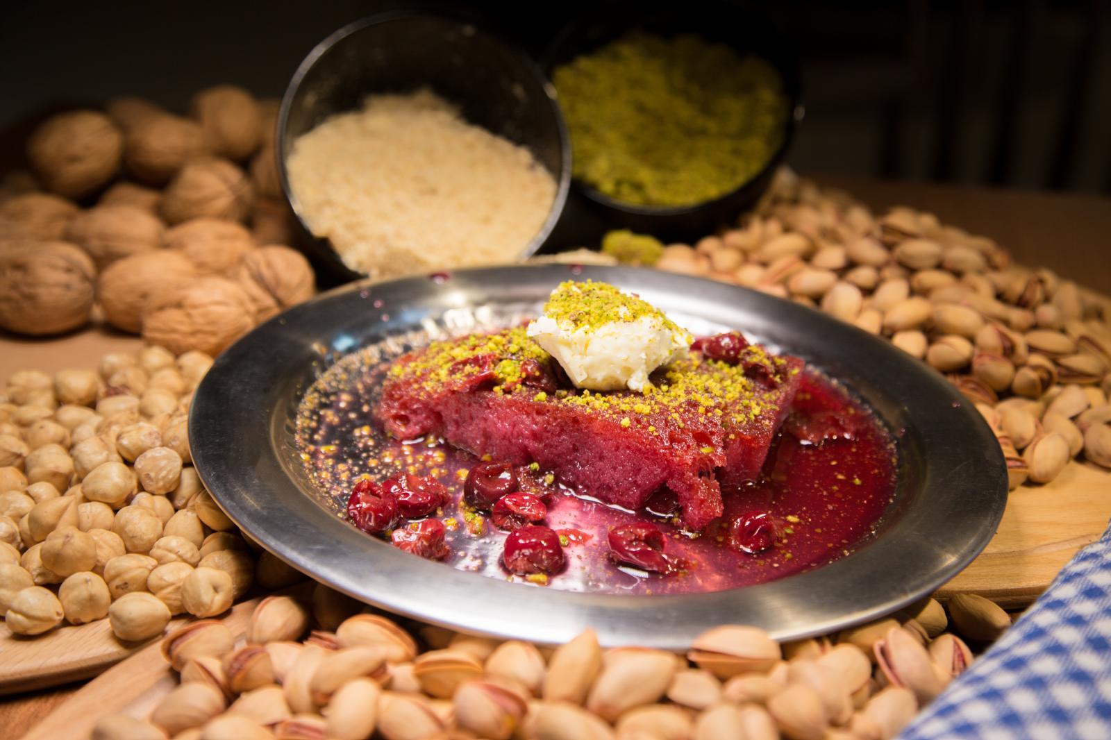 Vişneli Ekmek Kadayıfı